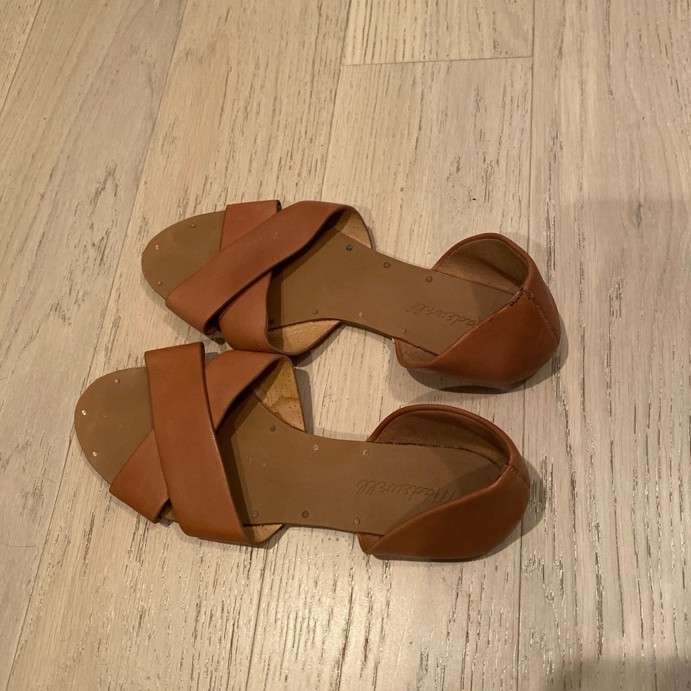 LIKE NEW Madewell camel sandals